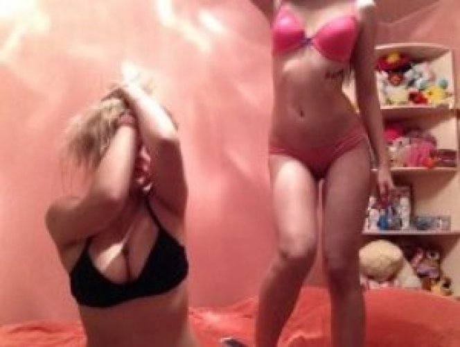 Диана и Алиса 